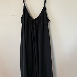 Simple black flowy dress
